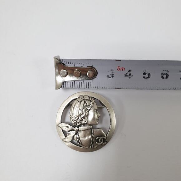 Chanel Silver-tone Mademoiselle Brooch - Picture 5 of 6